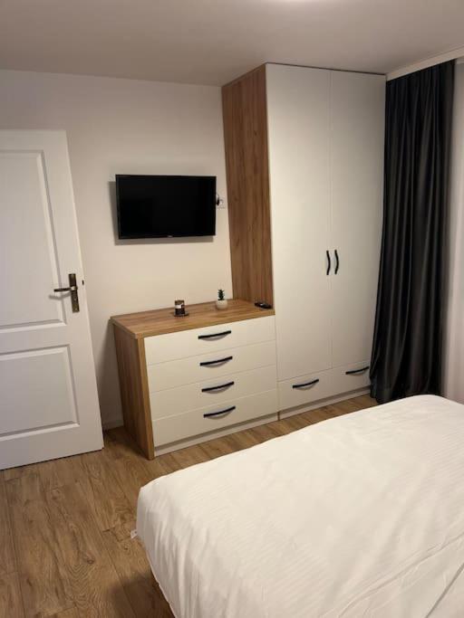 Apartament スチャヴァ エクステリア 写真