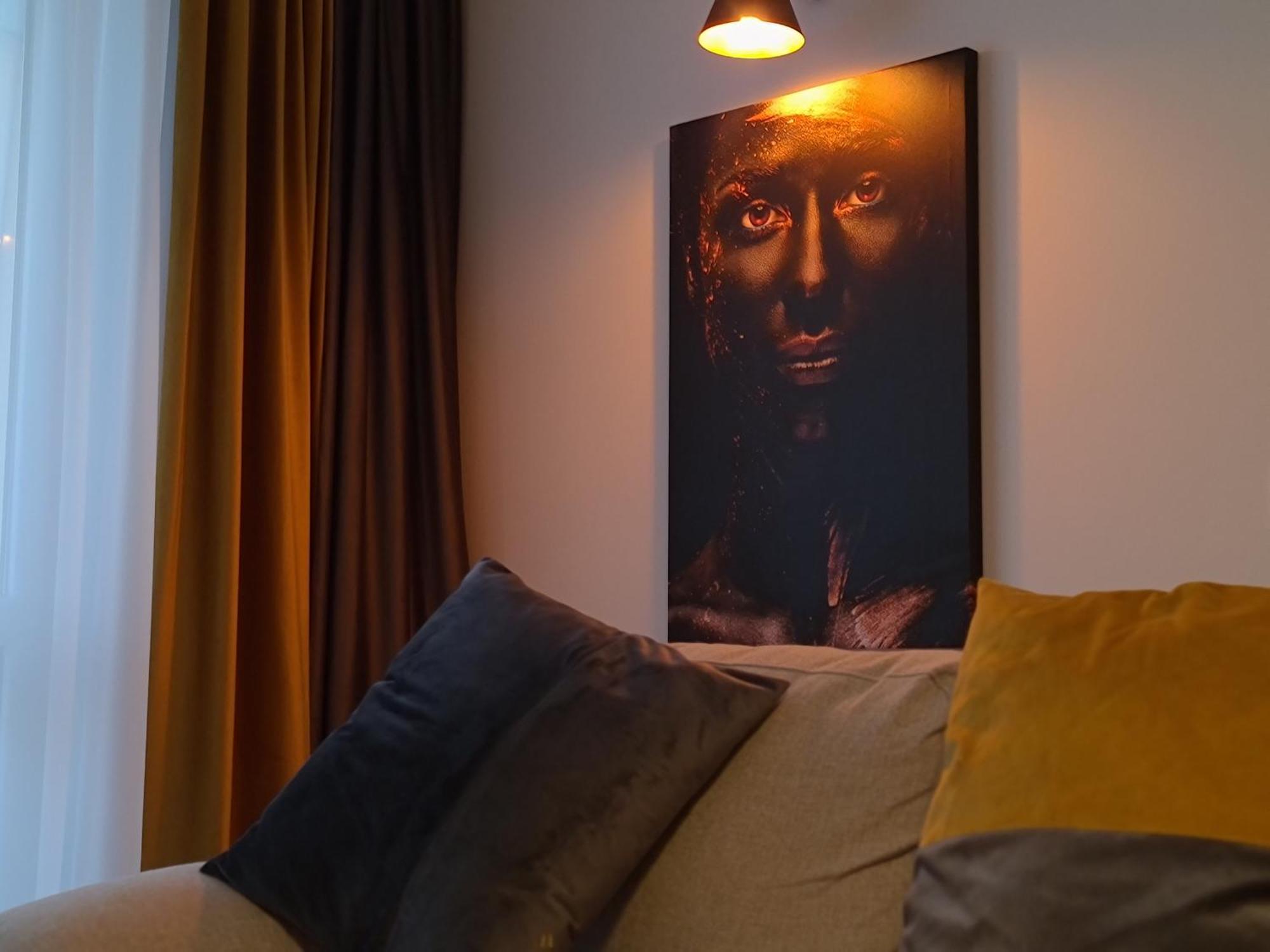 Apartament スチャヴァ エクステリア 写真