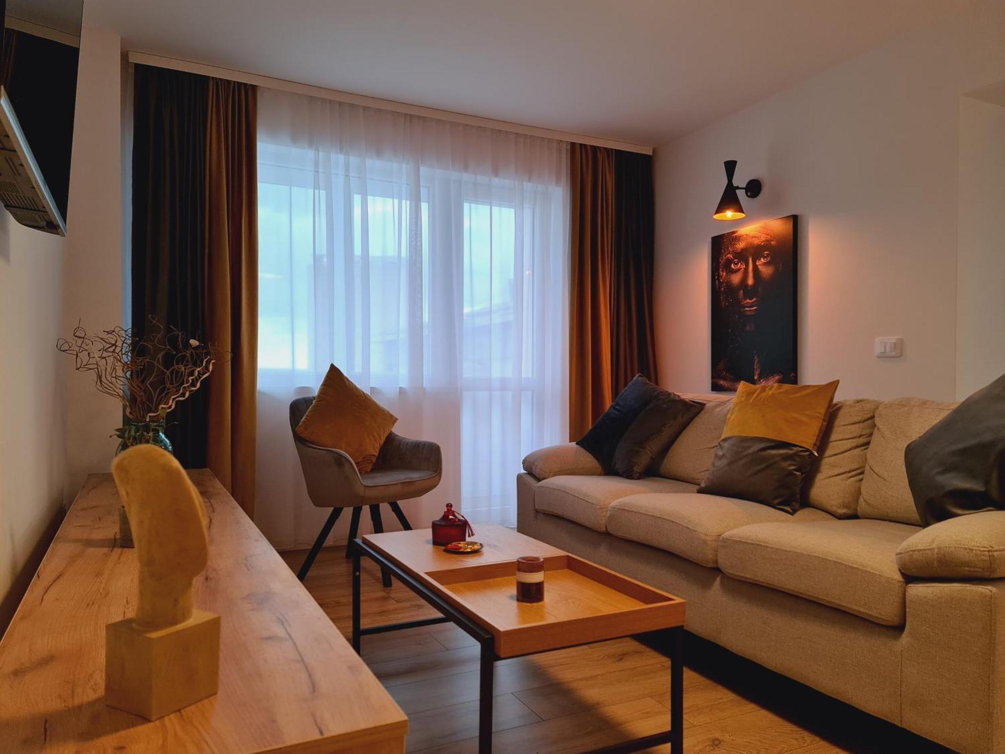 Apartament スチャヴァ エクステリア 写真